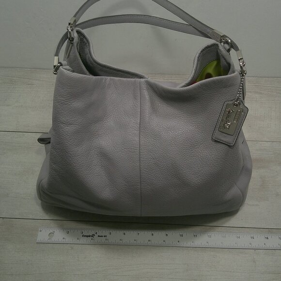 Coach Madison Phoebe Soft Pebbled Gray Minimalist Leather shoulder bag | Purse - Picture 8 of 16